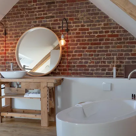 Guest house La Salamandre 3*